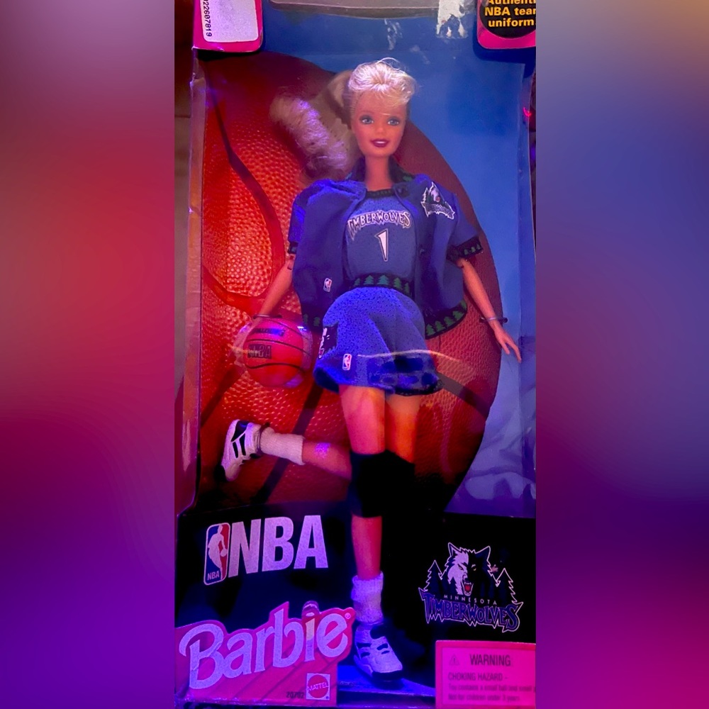 Vintage 1998 NBA Minnesota Timberwolves Barbie Doll